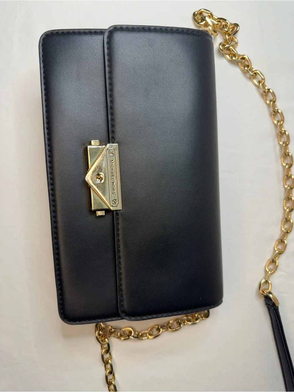 Michael Kors Black Leather Chain Crossbody| Timeless | Great Condition